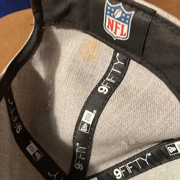 Seattle Seahawks vintage logo new era 9fifty SnapBack hat - Picture 3 of 5